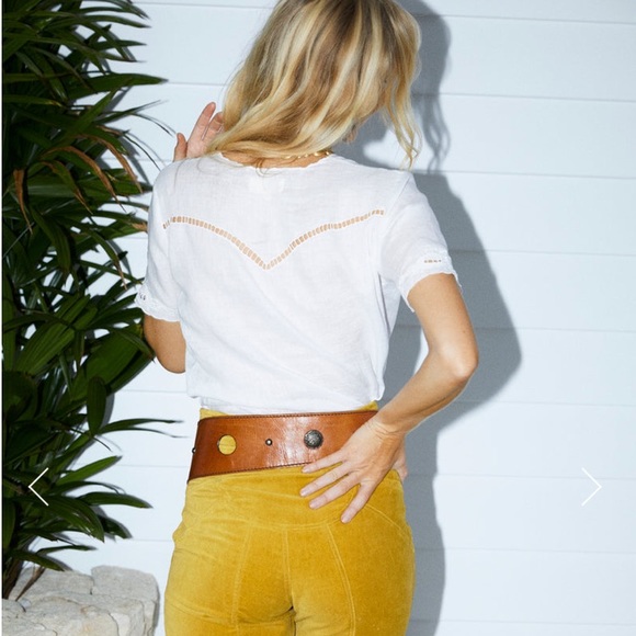 Chasing Unicorns✨ Not Alone Anymore Linen Cutwork Blouse sz M - Picture 11 of 17